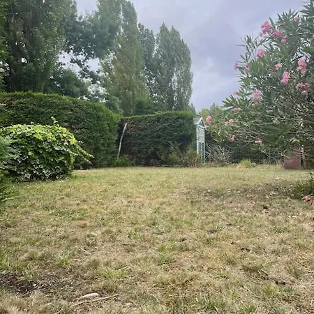 בית נופש Maison Avec Jardin- A 3' Du *
